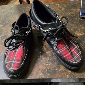 T.U.K. Red Tartan sneakers